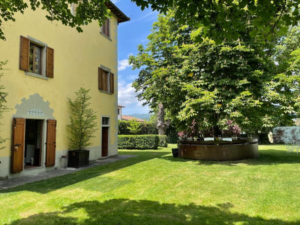 Apartamento Palazzo Gatteschi Poppi Exterior foto