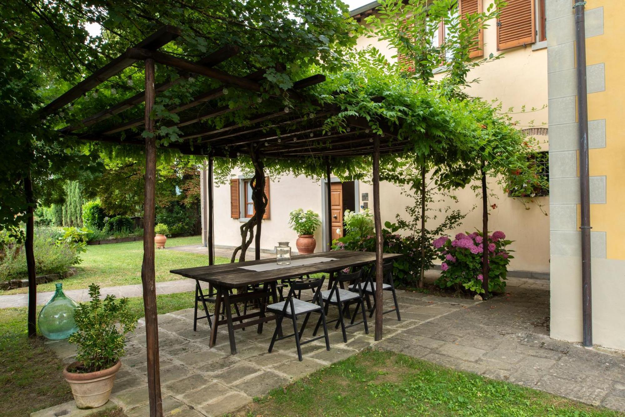 Apartamento Palazzo Gatteschi Poppi Exterior foto