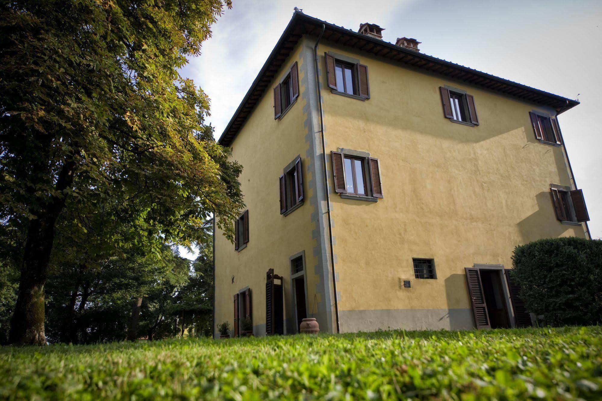 Apartamento Palazzo Gatteschi Poppi Exterior foto